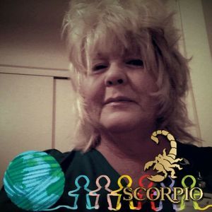 Meet your Posher, Constance